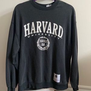 H&M Harvard Crewneck